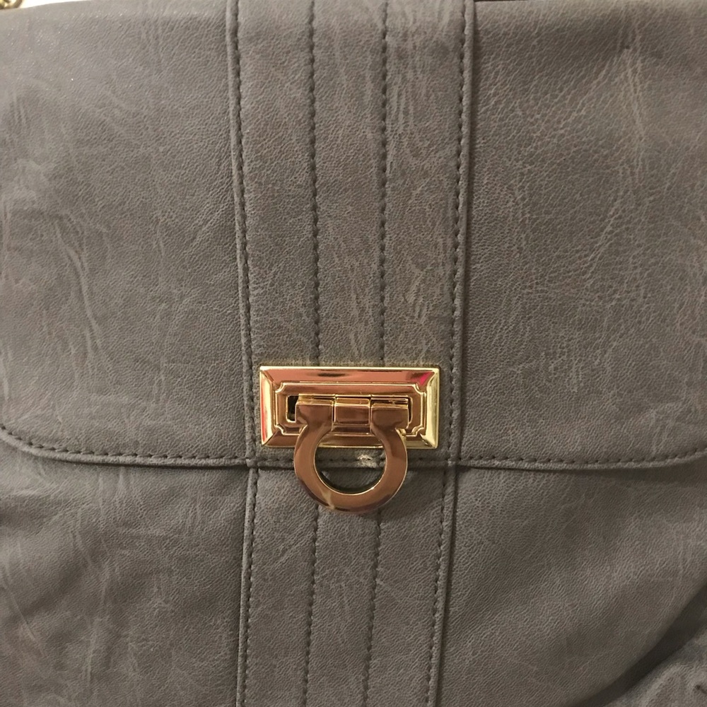 Avon Marks Brand Gray Purse. - image 2